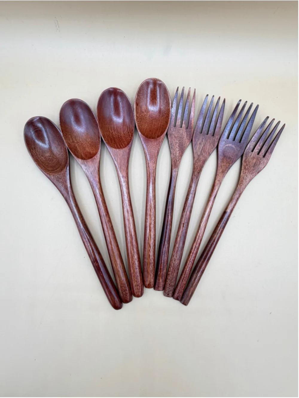 Set of 8 Wooden Flatware Utensils 4 Spoons 4 Forks 8.5